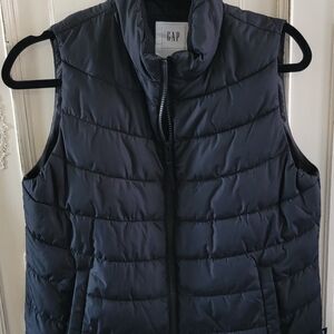GAP Navy Quilted Sleeveless Puffer Vest